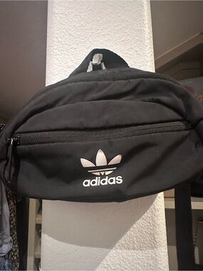 Adidas Black Trefoil Waist Bag/Fanny Pack/Crossbody